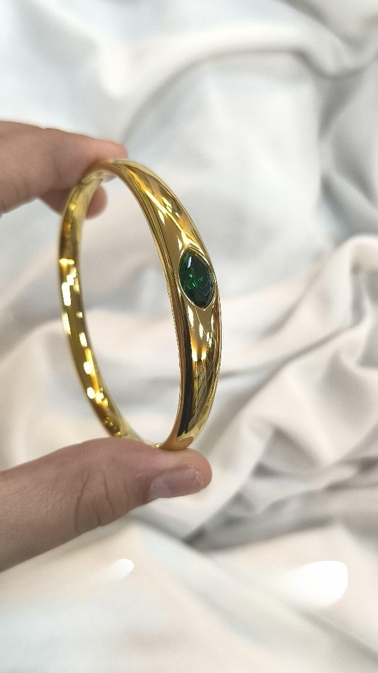 Emerald Glow Gold-Plated Bangle