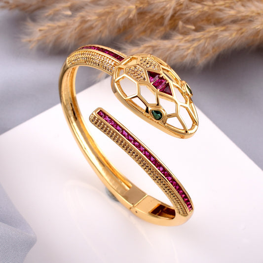 Serpentina Snake Bracelet – Tarnish-Resistant