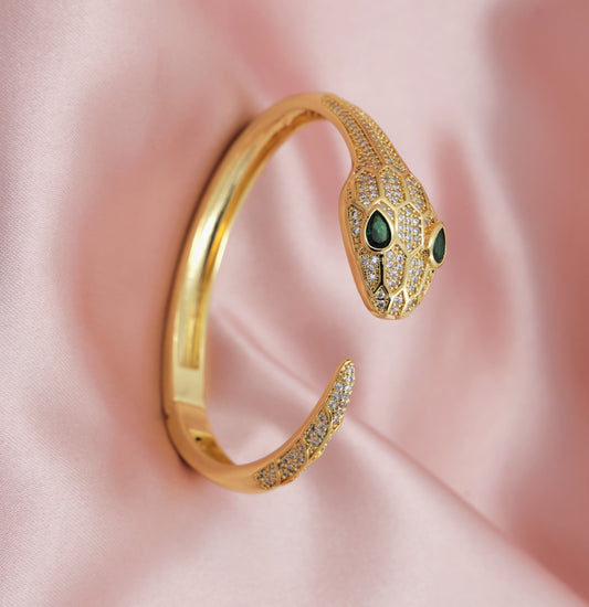 Serpentina Gold Bracelet – Emerald Eyes Edition