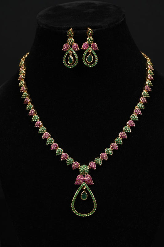 Royal Blossom Necklace Set