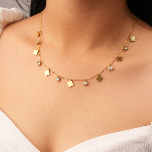 18K Gold plated - Golden Clover Charm Necklace – Lucky & Elegant - Anti-Tarnish Stainless steel