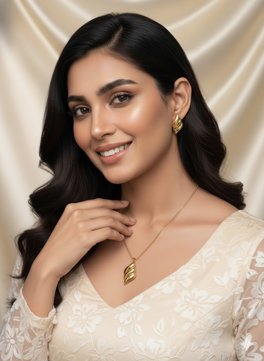 Wavecrest Gold-Tone Pendant Set(18K Gold plated)