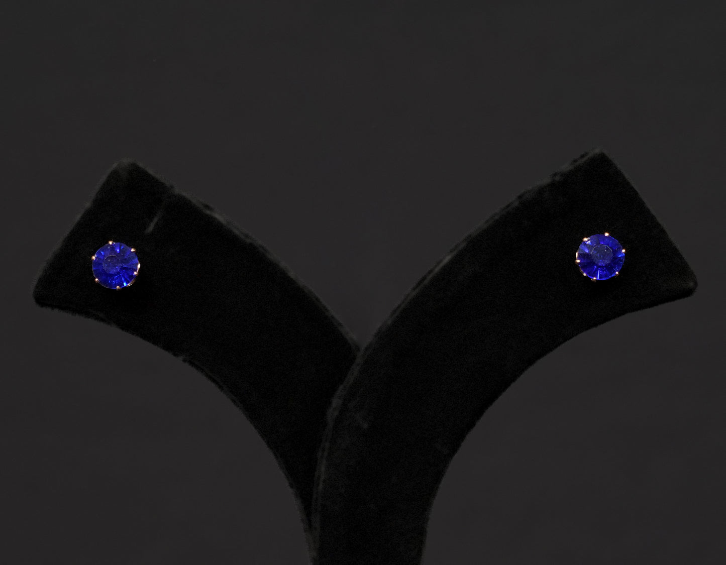 Midnight Sapphire Statement Necklace Set with Stud Earrings