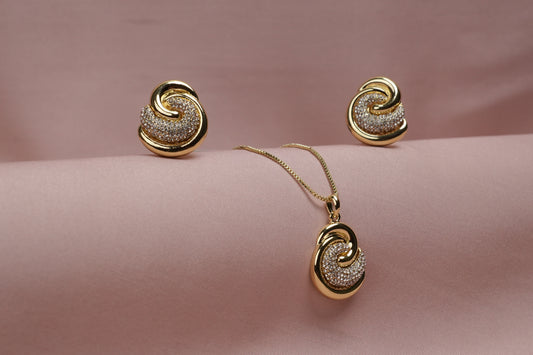 Serina Aurelia Pendant Set