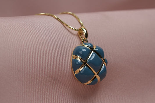 Midnight Lattice Pendant Set – Classic Meets Contemporary