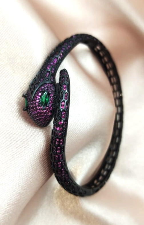 Viper Rouge Bracelet