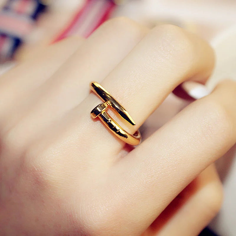 Unisex - Trending Luxe Nail Ring - Black / Silver/ Gold