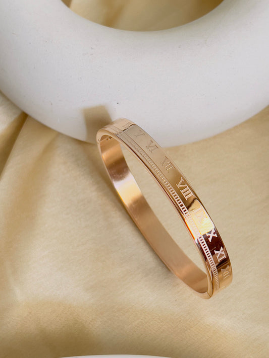 Eterna Roman Numeral Bracelet – Gold Plated | Anti tarnish