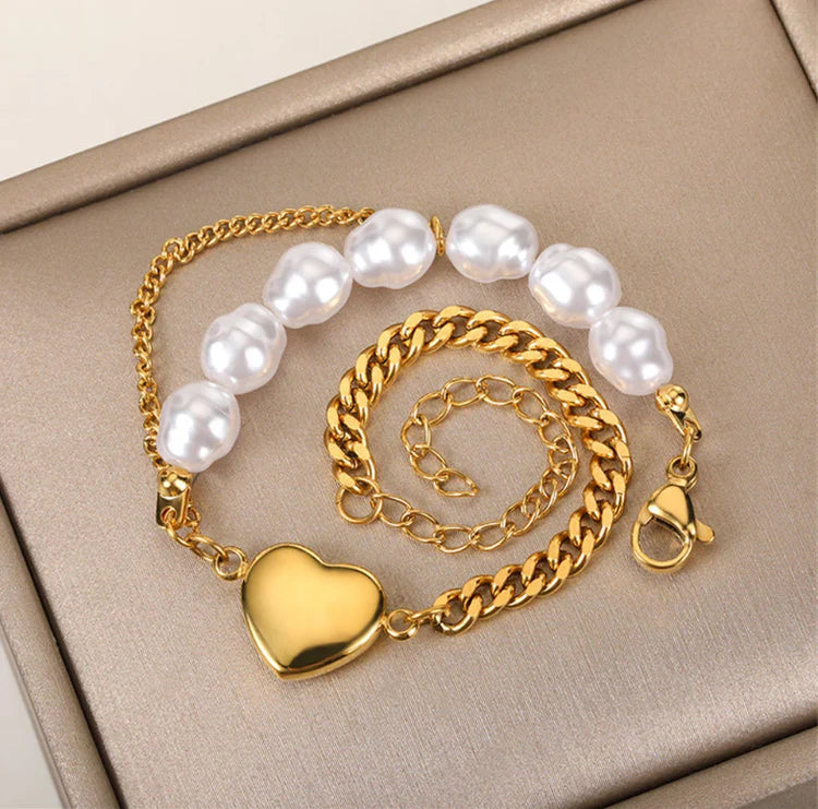 Amora Heart & Pearl Bracelet - Tarnish Resistant
