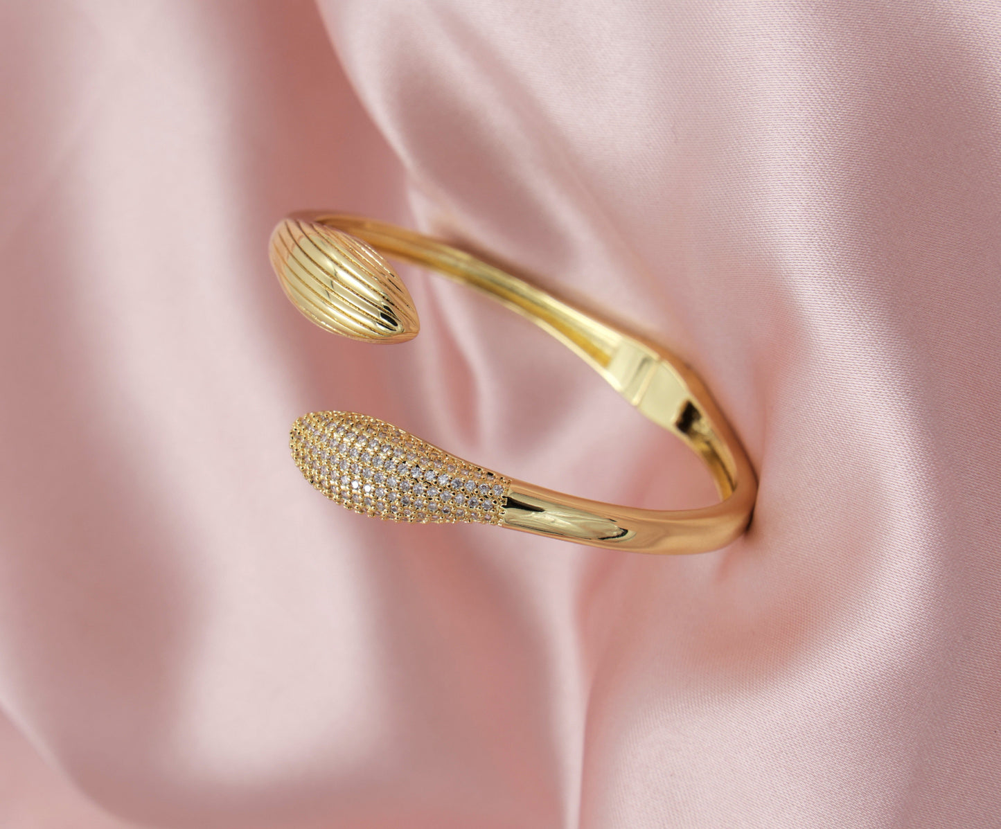 Elan Curve AD Bracelet