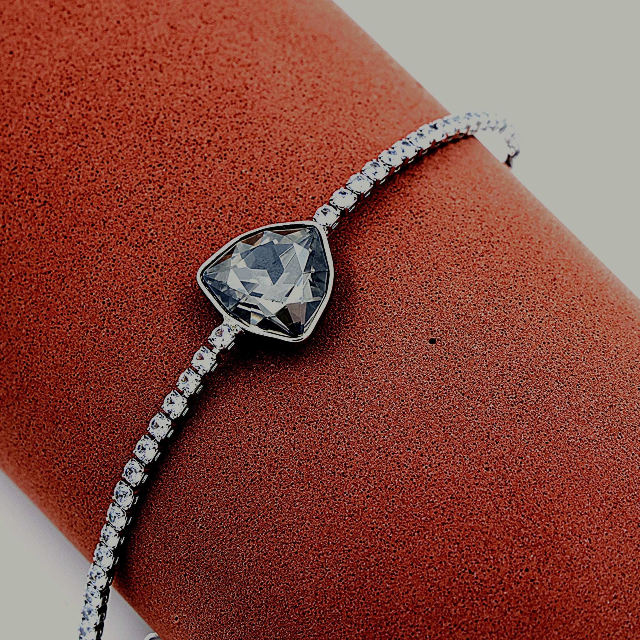 Black Crystal Heart Bracelet with CZ Accents ✨