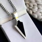 🗡️ Sleek Arrowhead Pendant Necklace – Precision. Power. Minimal Edge.
