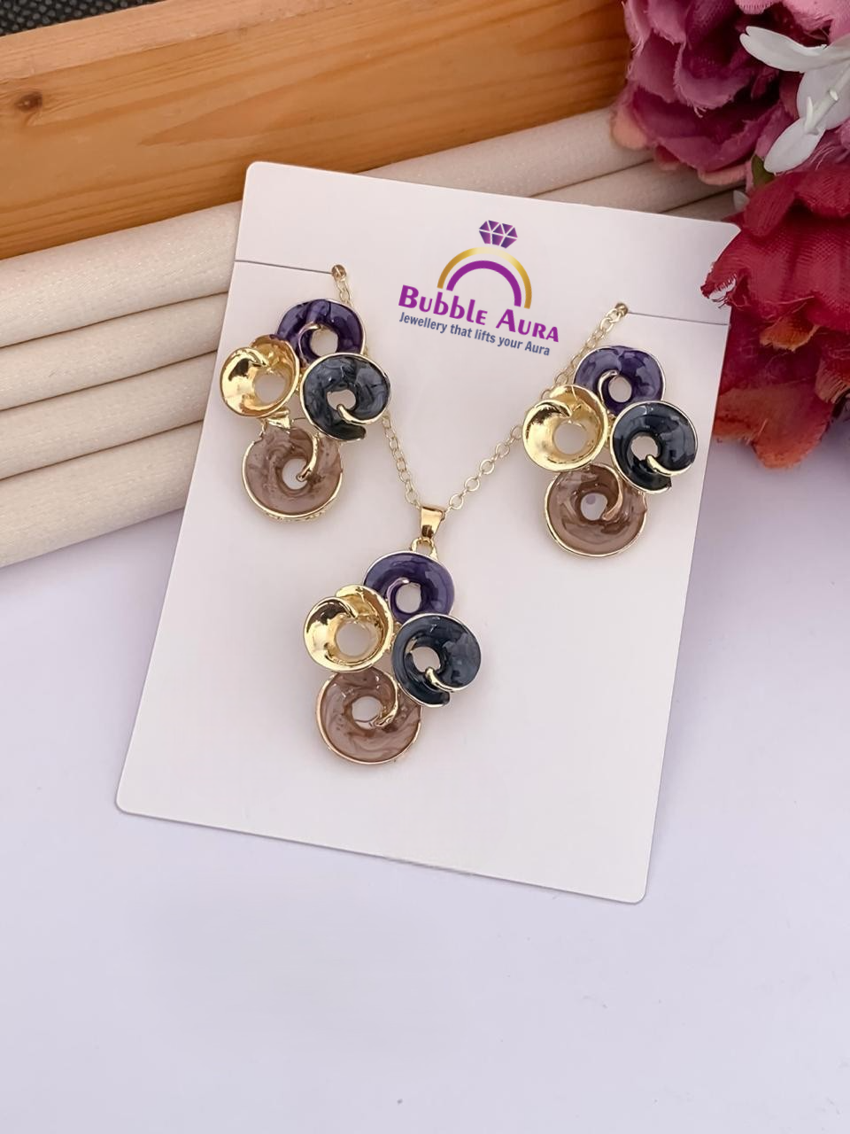 Gold Enamel Circle Pendant and Earring Set