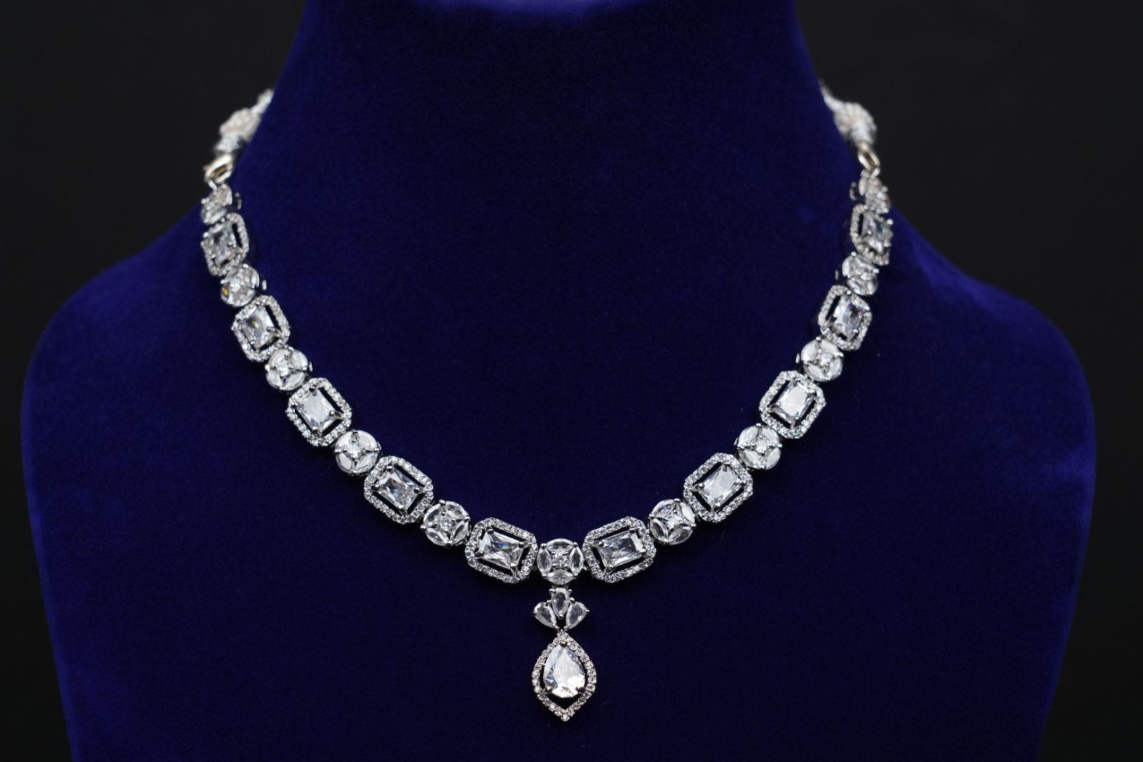 Eternal Brilliance Crystal Necklace Set