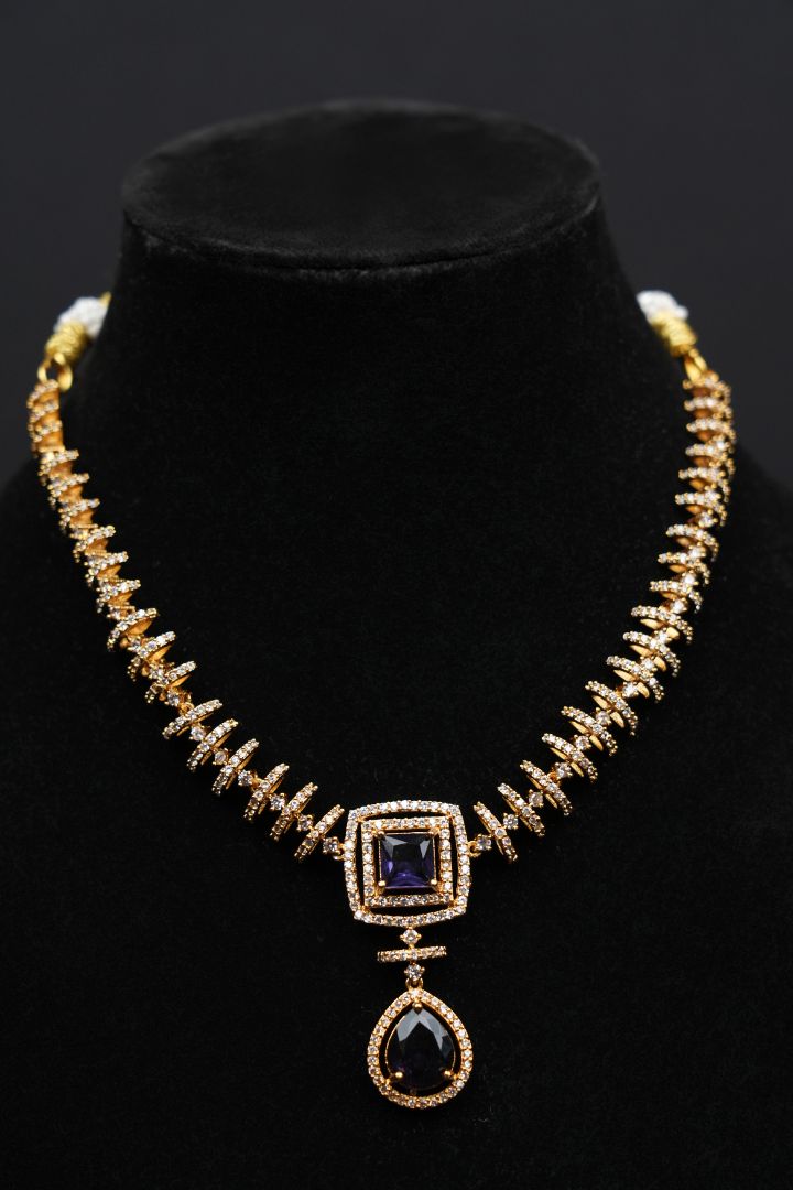 Midnight Majesty Gold-Plated Necklace Set (Purple stone)