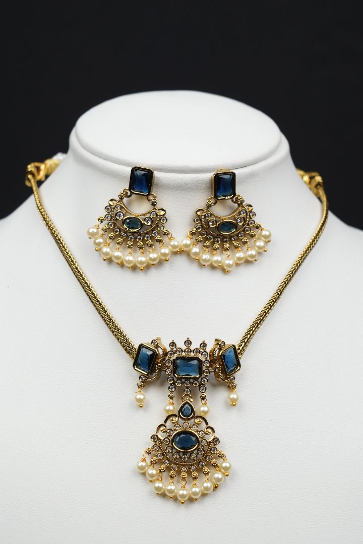 Regal Sapphire Pearl Choker Set
