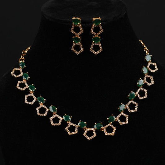 Emerald Elegance Necklace Set