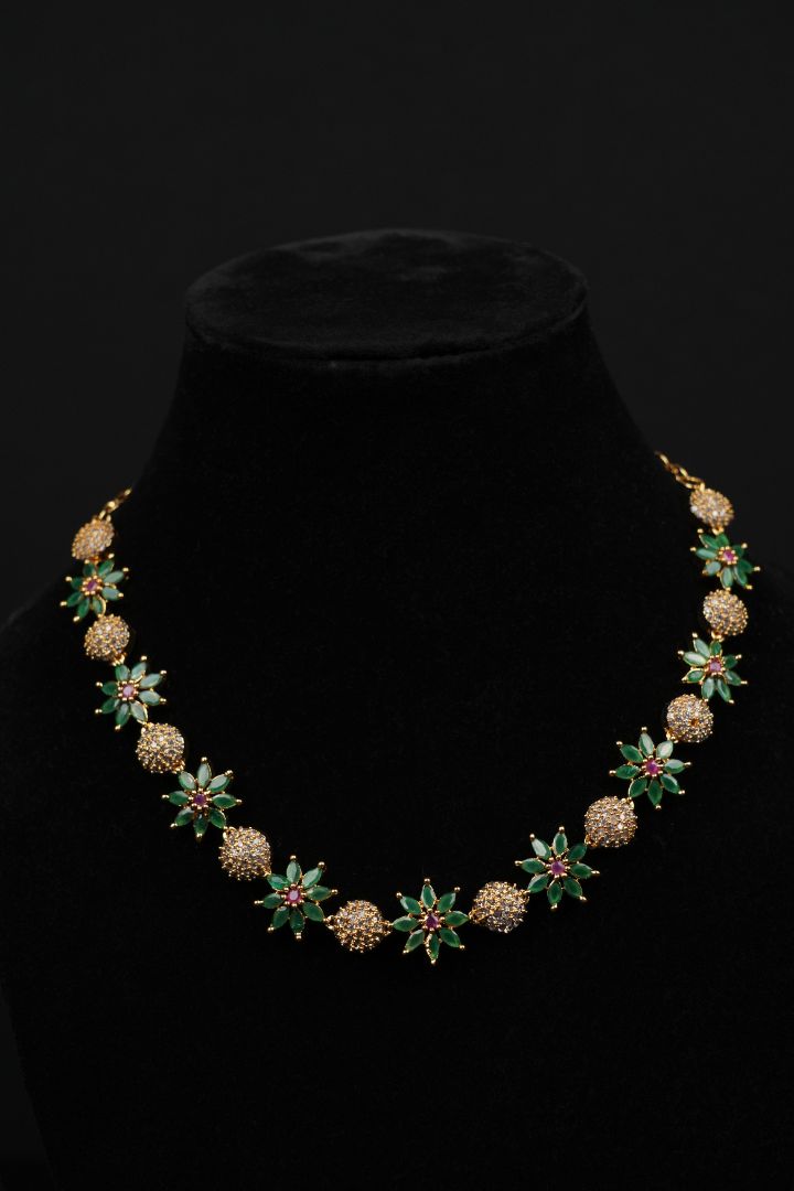 Blossom Royale Necklace Set