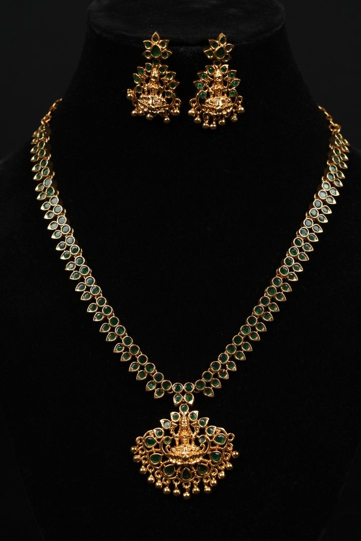 Antique Lakshmi Temple Necklace Set – Royal Heritage