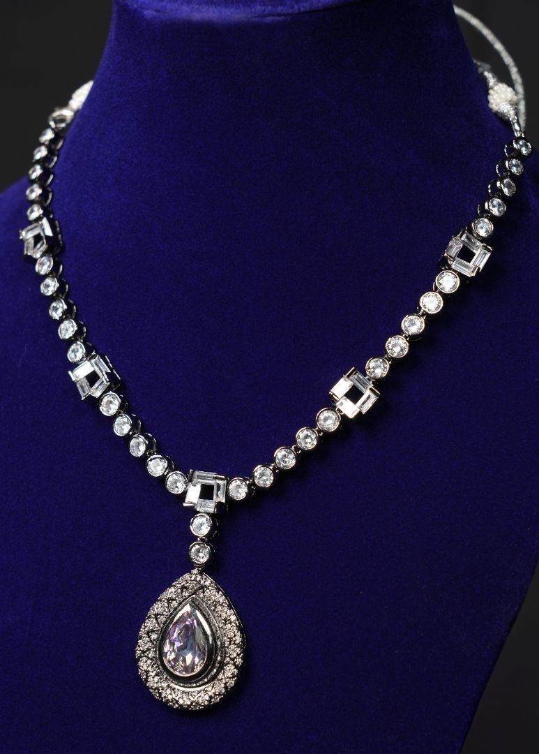 Royal Look - Silver-Plated  Teardrop CZ Necklace Set
