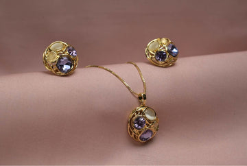 Evania Amora Pendant Set