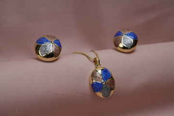 Niraya Petal Glow Enamel Pendant Set