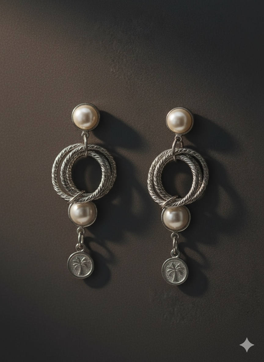 Palm Whisper Pearl Earrings