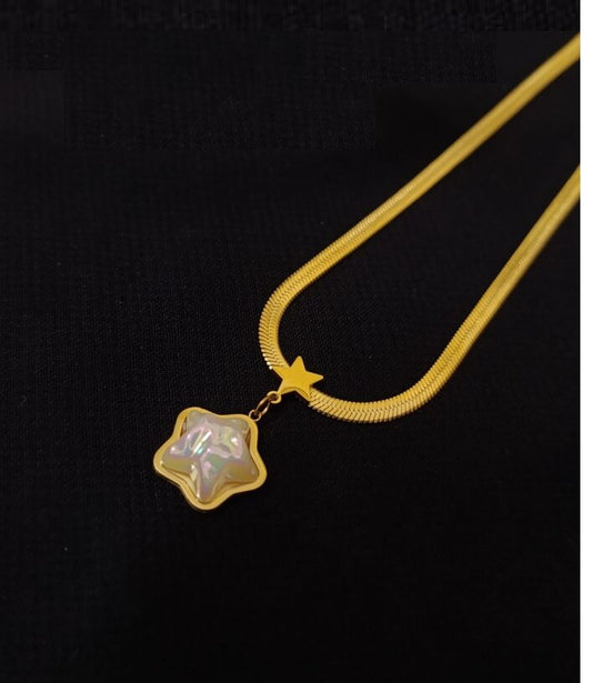Snake Chain with Mother of Pearl Star