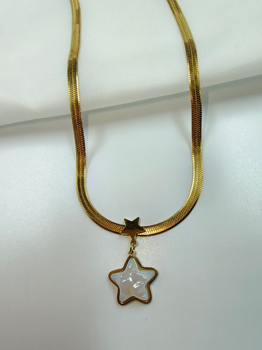 Snake Chain with Mother of Pearl Star