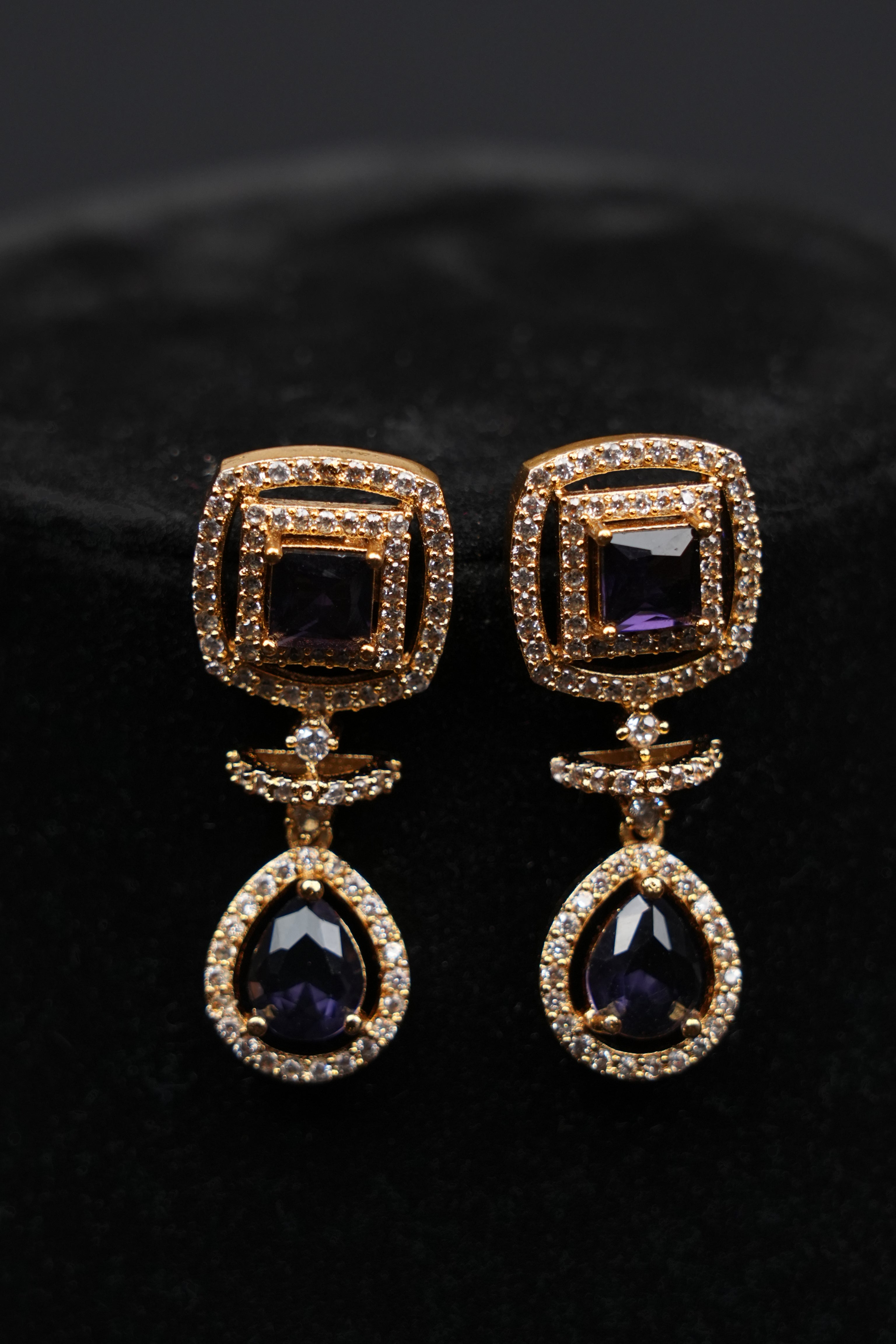 Midnight Majesty Gold-Plated Necklace Set (Purple stone)