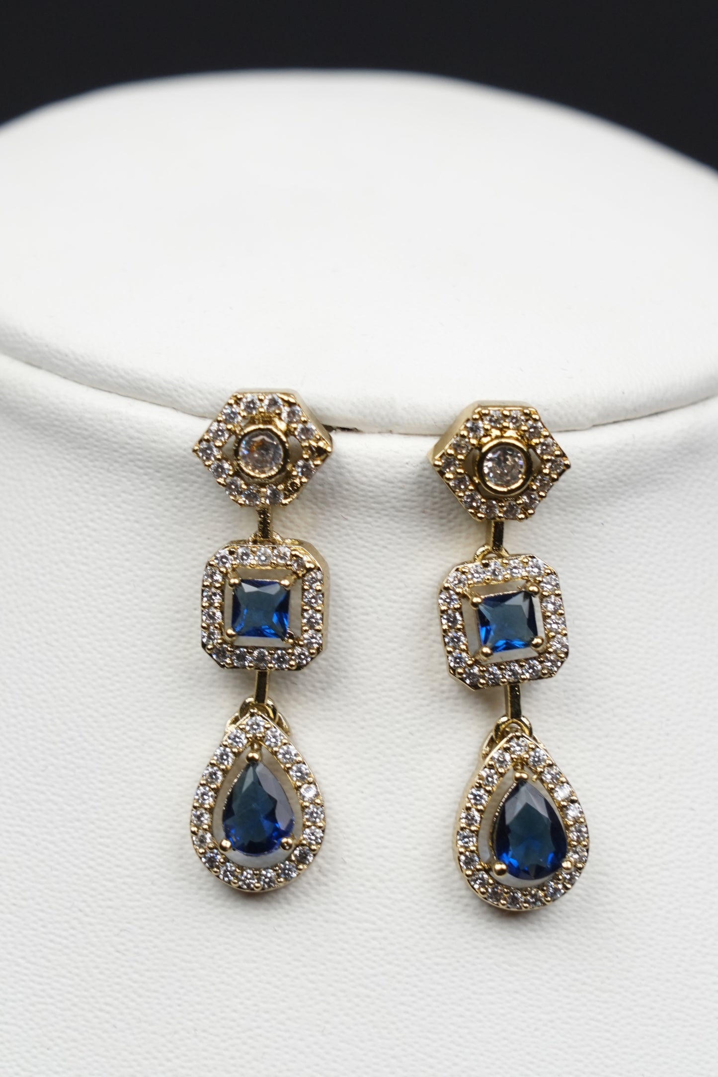Royal Sapphire Gold-Plated Necklace Set - Victorian Polish