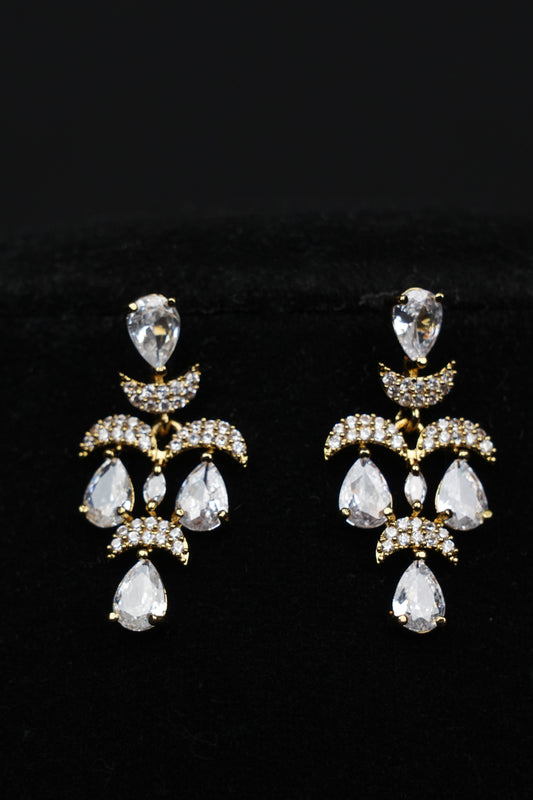 Ethereal Drops Gold-Plated Necklace Set