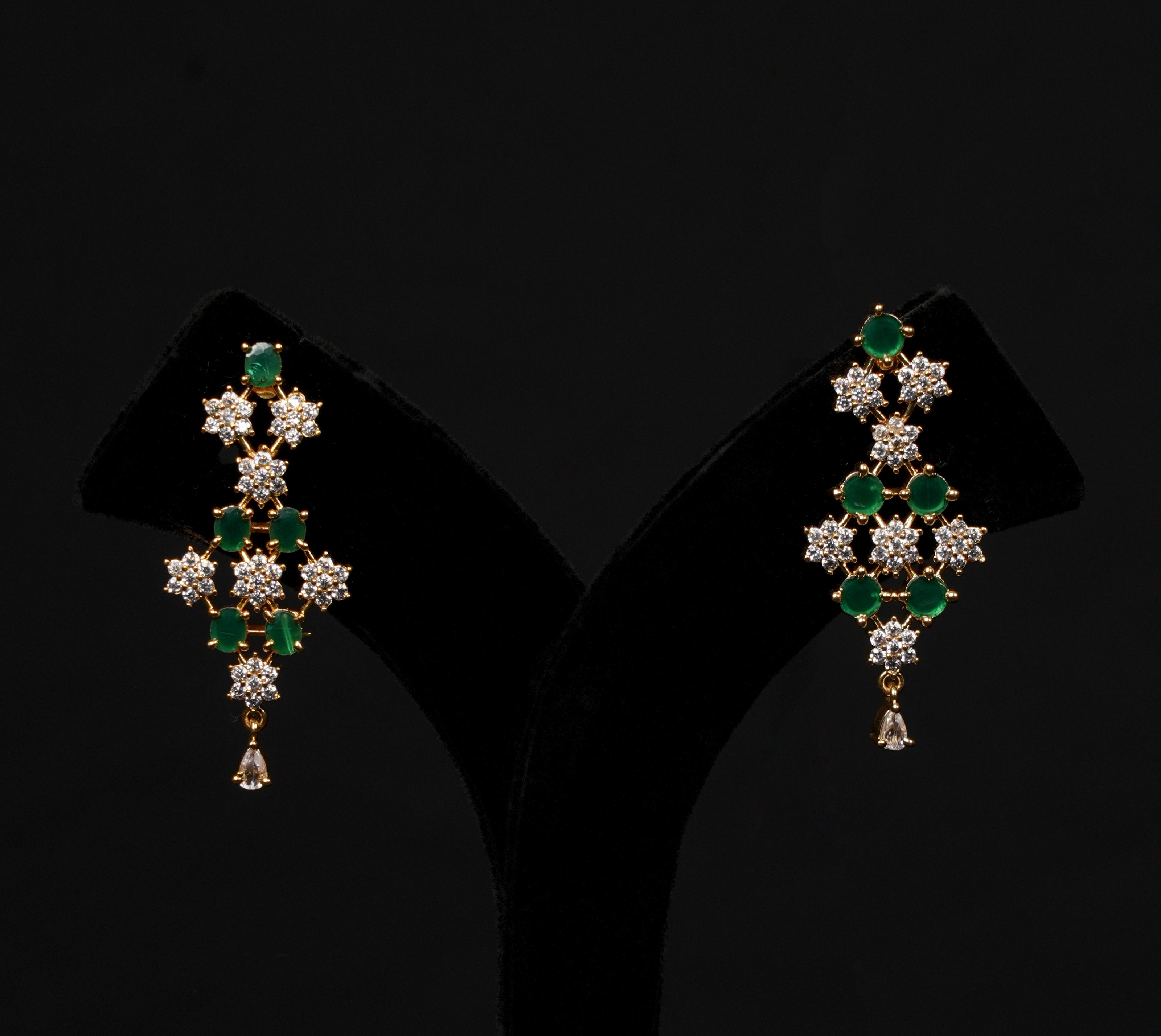 Antique Gold Choker Necklace Set with Statement Stones