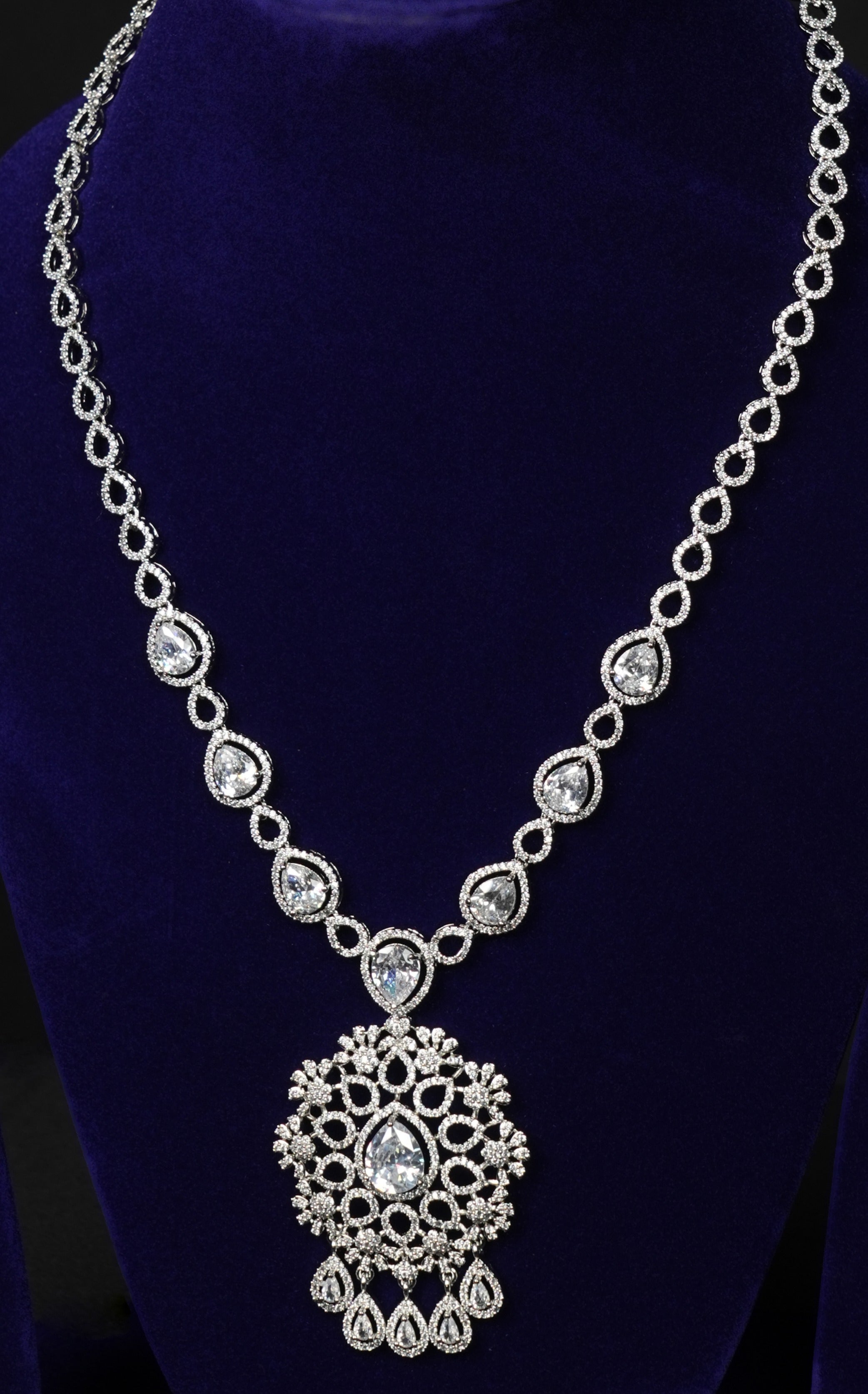 Elegant Silver Finish Bridal Necklace Set with Teardrop Crystals