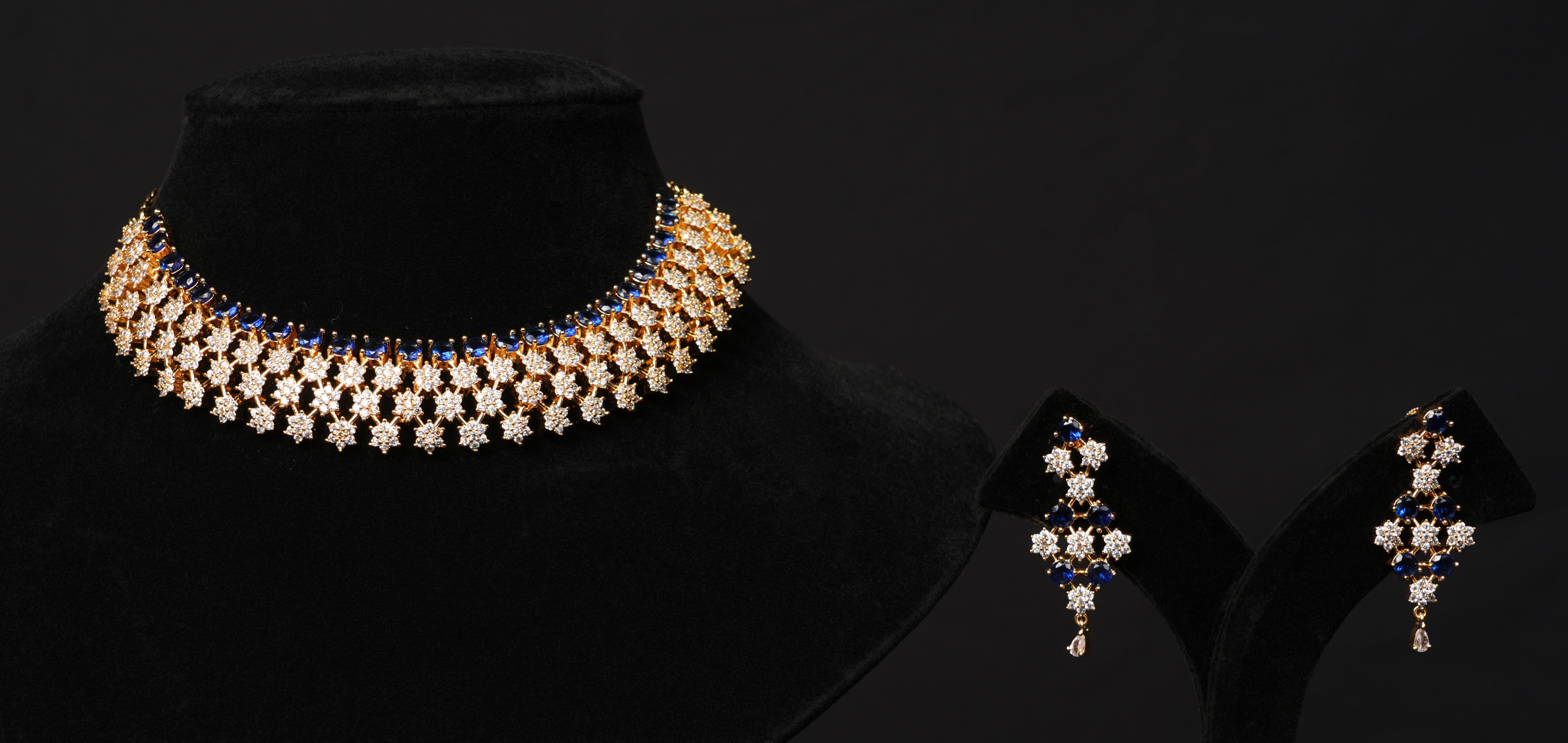 Royal Blue & Pearl Mesh Choker Set