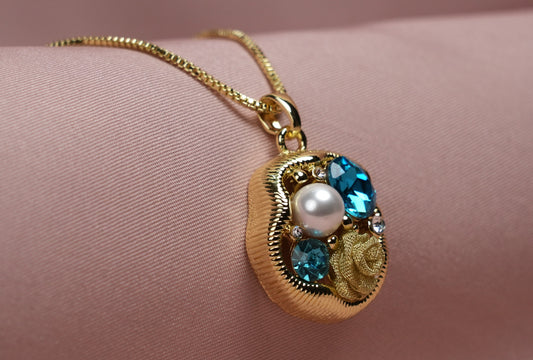Azure Bloom Pendant, Necklace  –  Pearl & Aquamarine Crystals