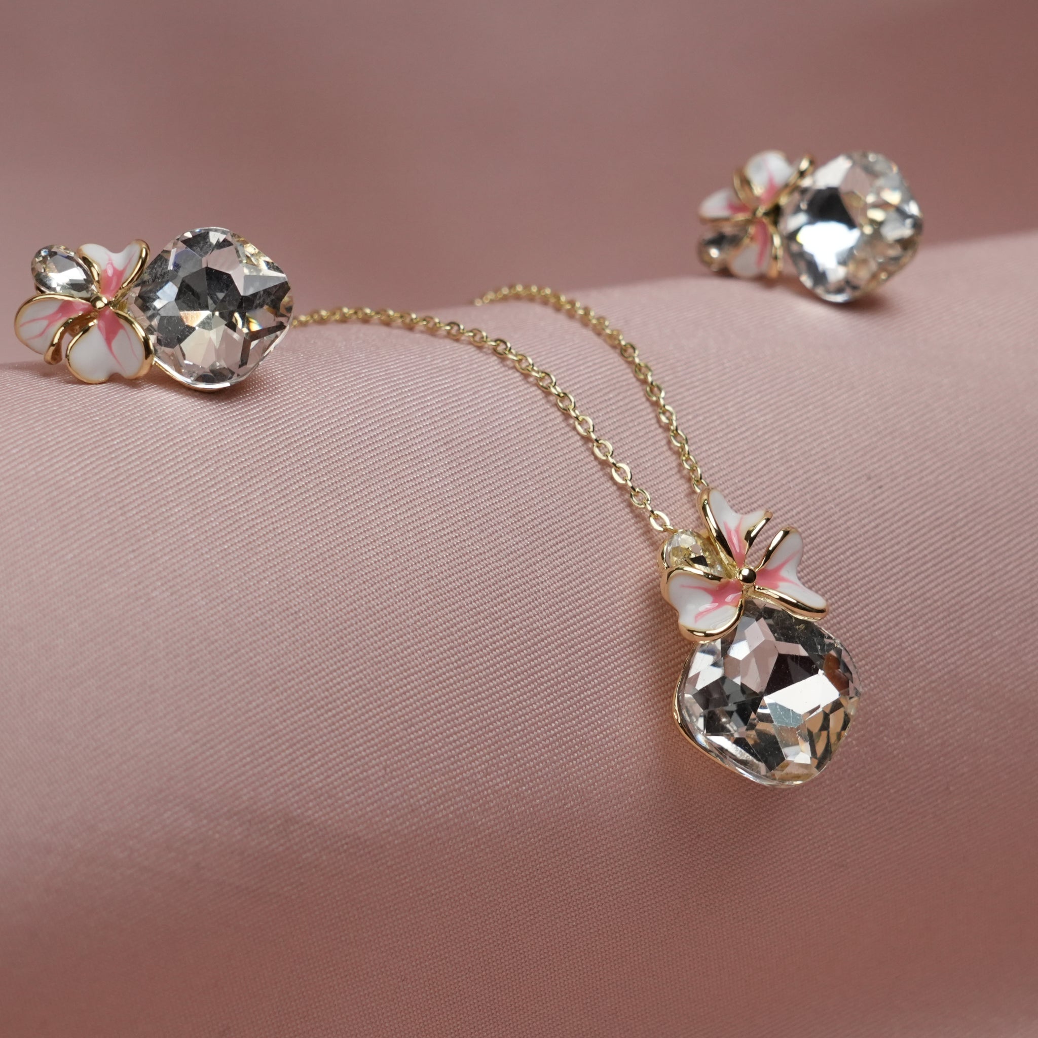 Blossom Radiance Pendant Set