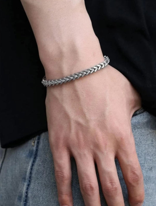 Men’s Cuban Chain Stainless Steel Bracelet – Bold, Timeless Style