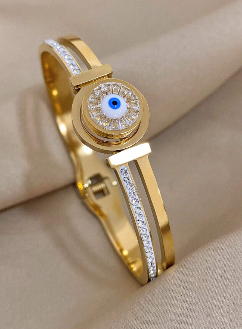 Orion Rotating Evil Eye Bracelet – Tarnish-Resistant