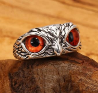 Inferno Gaze Owl Ring – Silver with Fiery Orange Eyes
