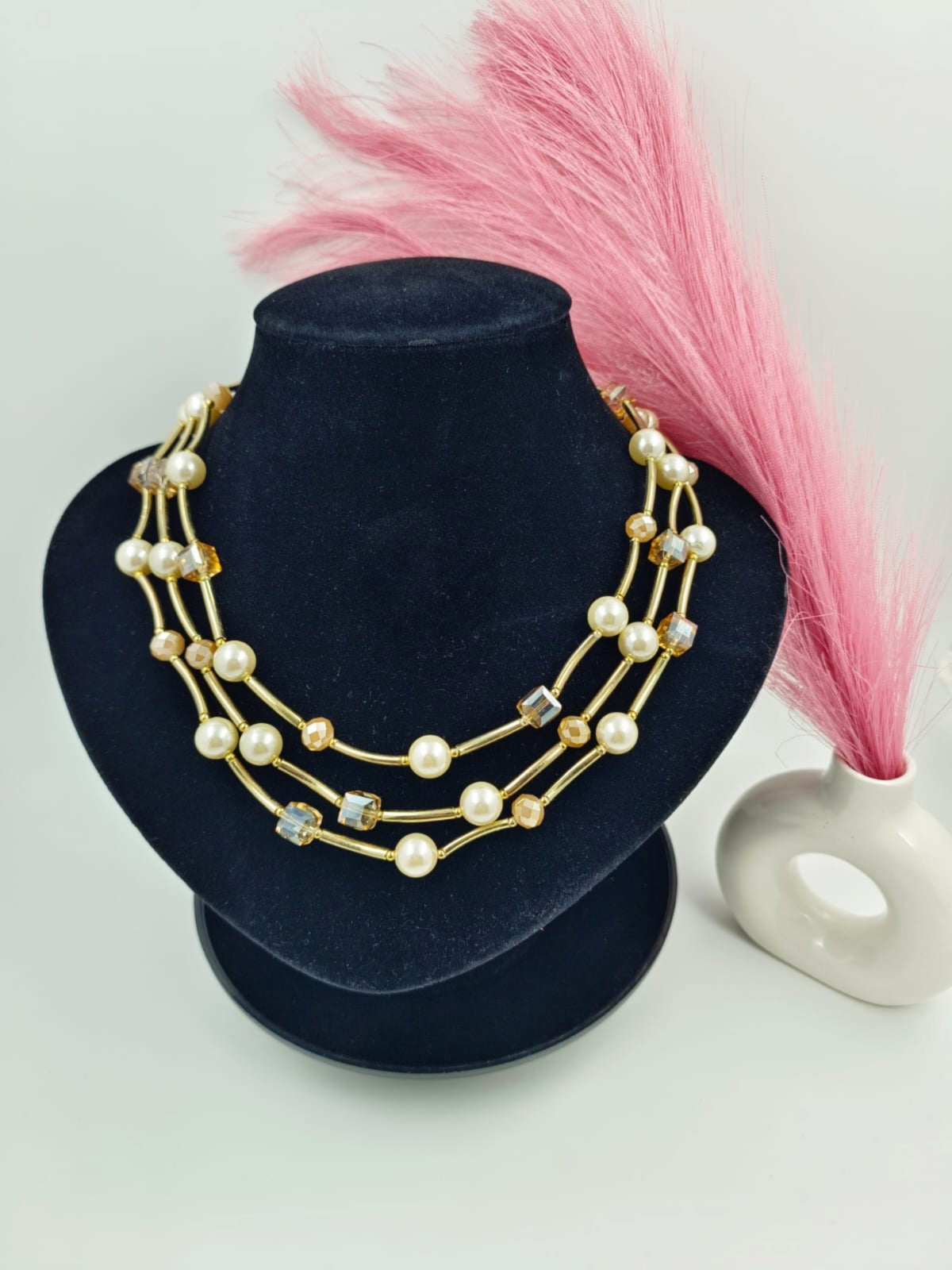 Pearl & Crystal Layered Necklace – Elegant & Versatile