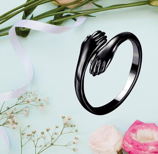 Unisex - Elegant Stylish Hug Ring
