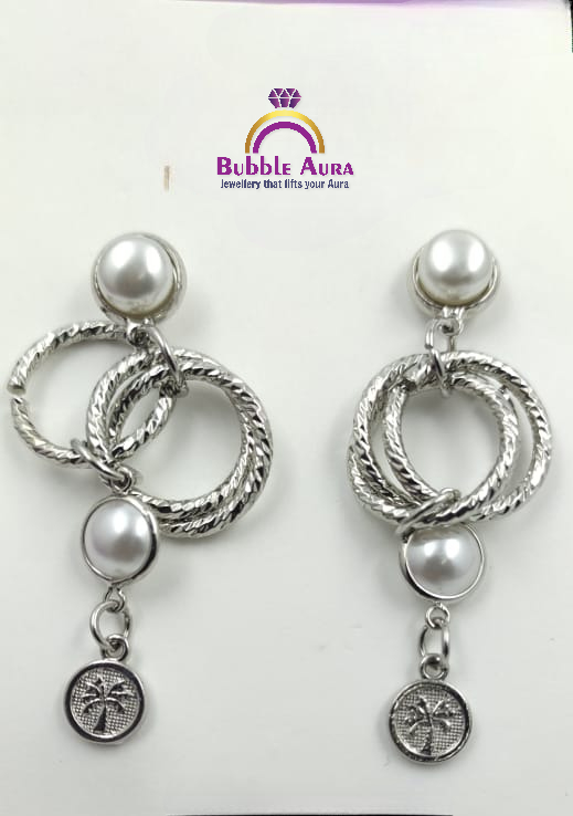 Palm Whisper Pearl Earrings