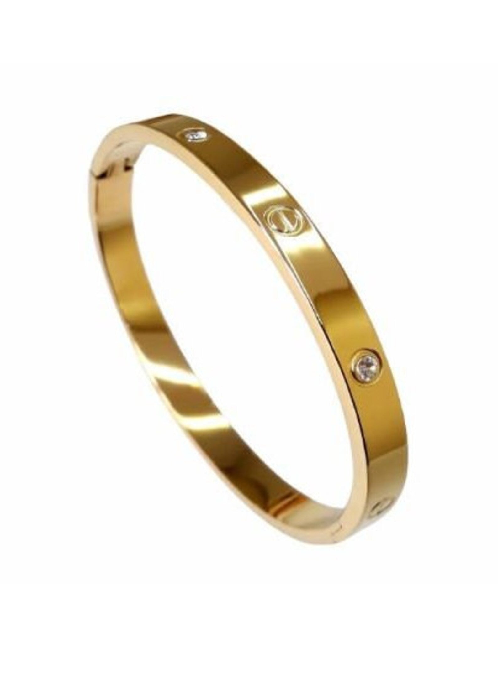 Luxe Rivet Bracelet – Tarnish-Resistant