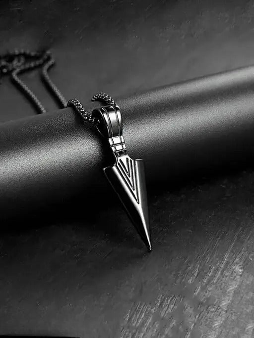 Men’s Black Arrowhead Pendant Necklace