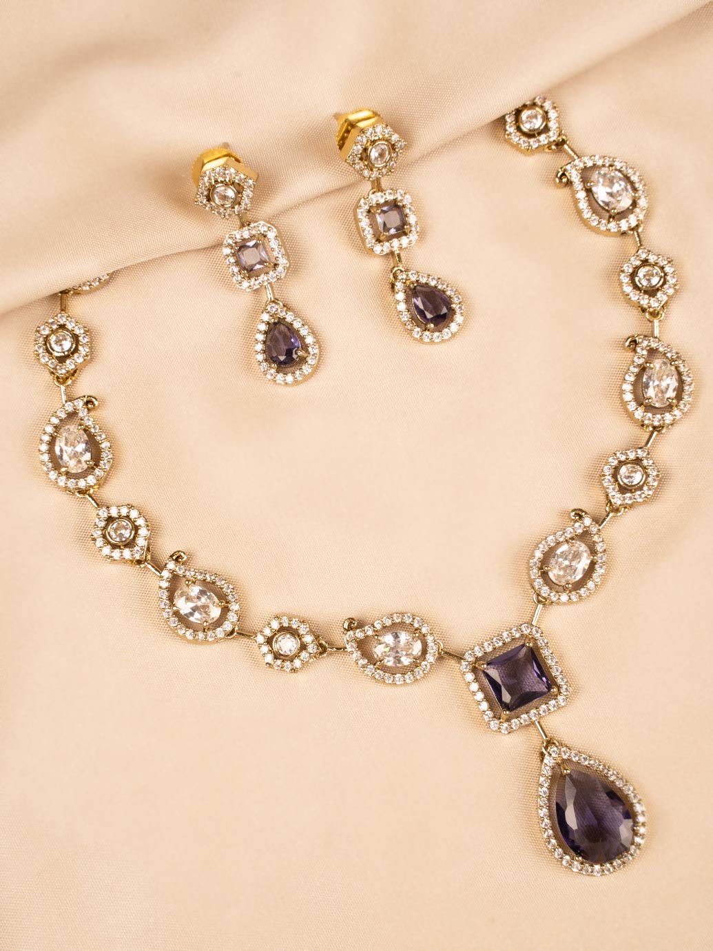 Vintage Gold-Plated Statement Necklace Set with Smoky Gemstones