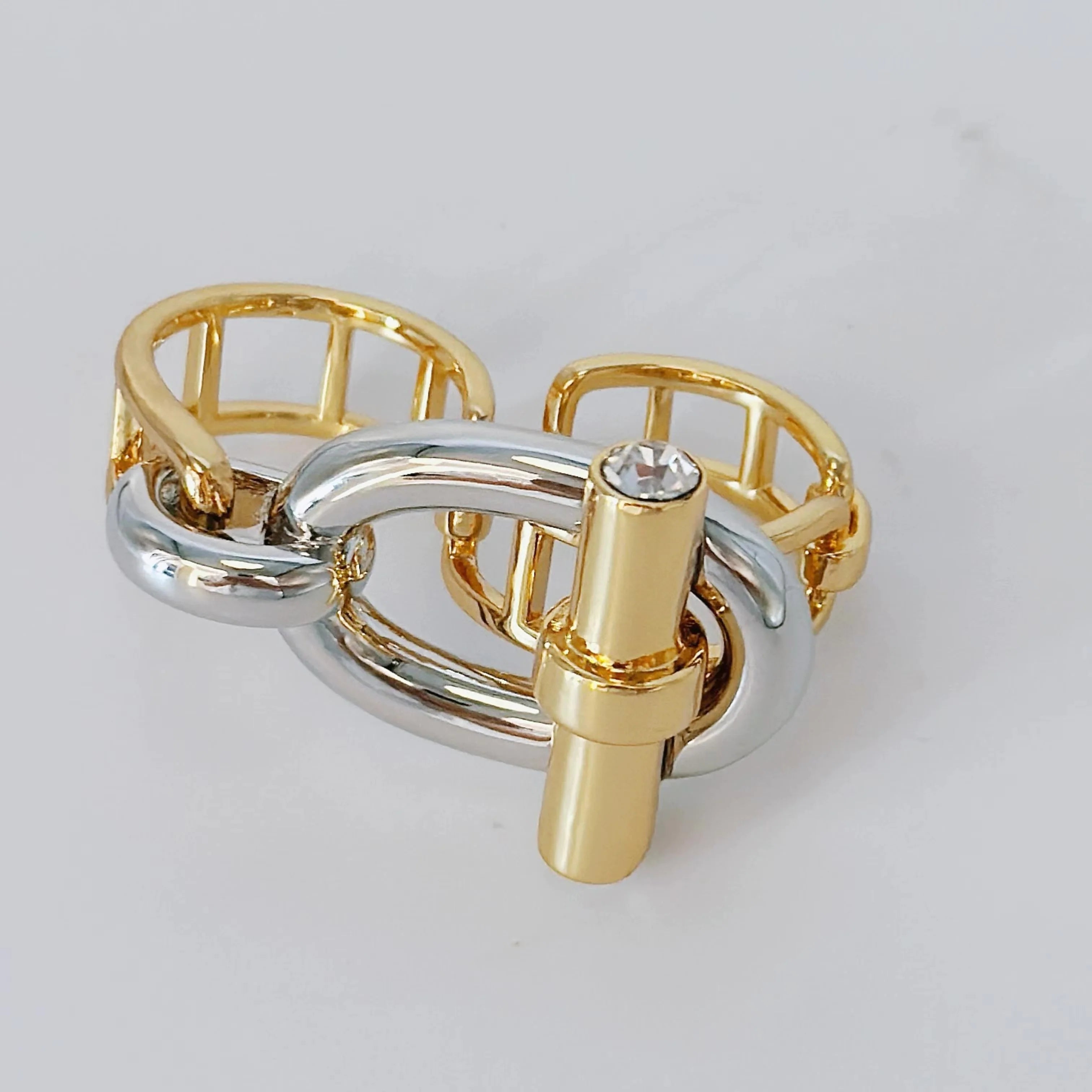 Dual-Tone Statement Ring – Bold & Modern