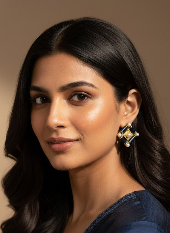 ✨ Regal Noir Pearl Studs